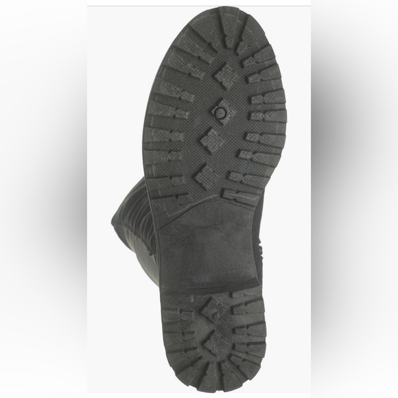 NWT Dirty Laundry Manhattan Lug Sole Over The Knee Boot - Picture 5 of 5